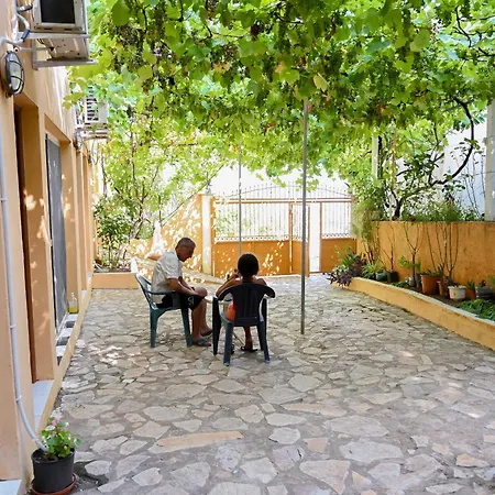 Apartman Gini Palace - Shëngjin