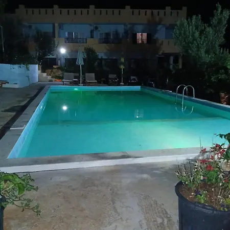 Gini Palace - Apartmán Shëngjin
