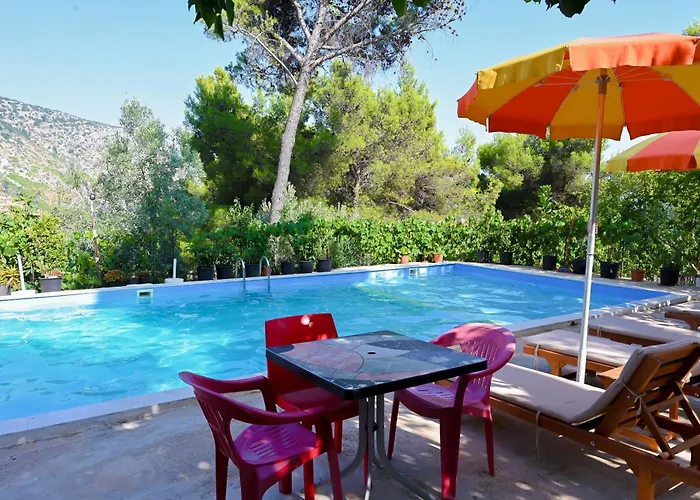 Gini Palace -