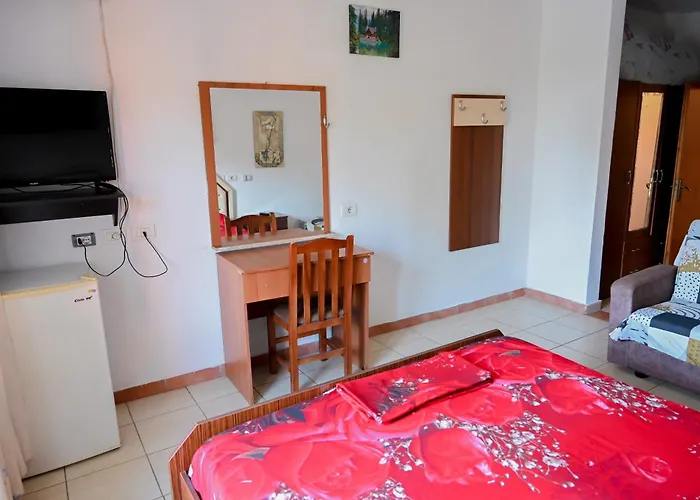 Apartamento Gini Palace - *